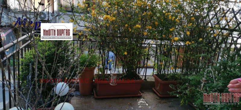 Дава под наем 3-СТАЕН, гр. Бургас, Лазур, снимка 8 - Апартаменти - 52198561