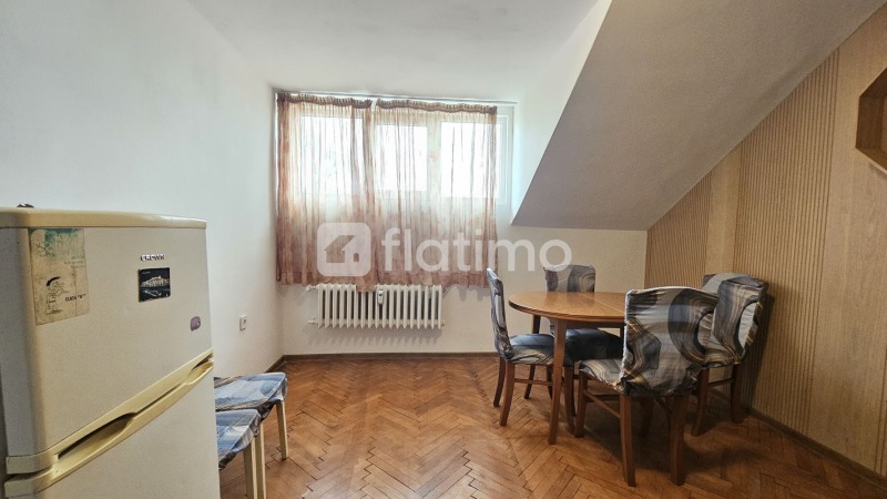 Дава под наем 3-СТАЕН, гр. София, Център, снимка 2 - Апартаменти - 52615230