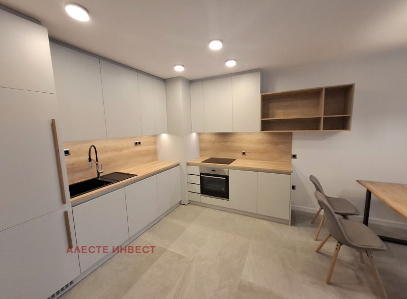 Дава под Наем 3-СТАЕН в град София, Овча купел 2 - 110 кв.м / 1 000 € » 1 955.83 лв., АЛЕСТЕ ИНВЕСТ
