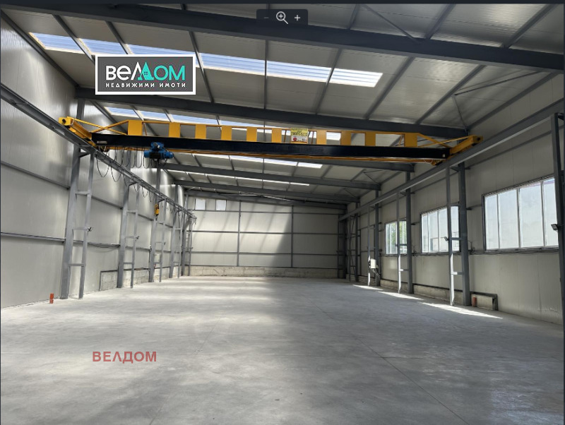 Дава под Наем СКЛАД в град Варна, Западна промишлена зона - 660 кв.м / 3 307.04 € » 6 468 лв., ВЕЛДОМ