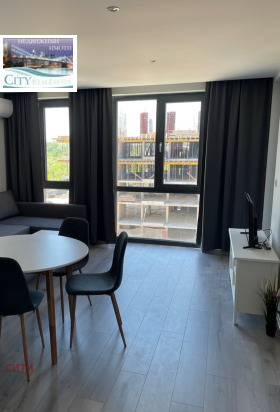 2-стаен град Пловдив, Христо Смирненски