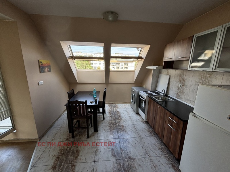 Издаје се  2 спаваће собе Софија , Хаджи Димитар , 180 м2 | 73223442 - слика [6]