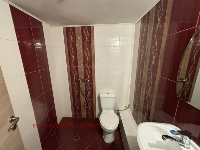 Издаје се  2 спаваће собе Софија , Хаджи Димитар , 180 м2 | 73223442 - слика [5]