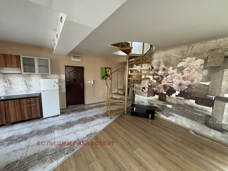 Издаје се  2 спаваће собе Софија , Хаджи Димитар , 180 м2 | 73223442 - слика [8]