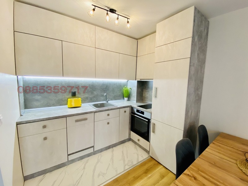 Дава под наем 3-СТАЕН, гр. Варна, Лятно кино Тракия, снимка 3 - Апартаменти - 53101071