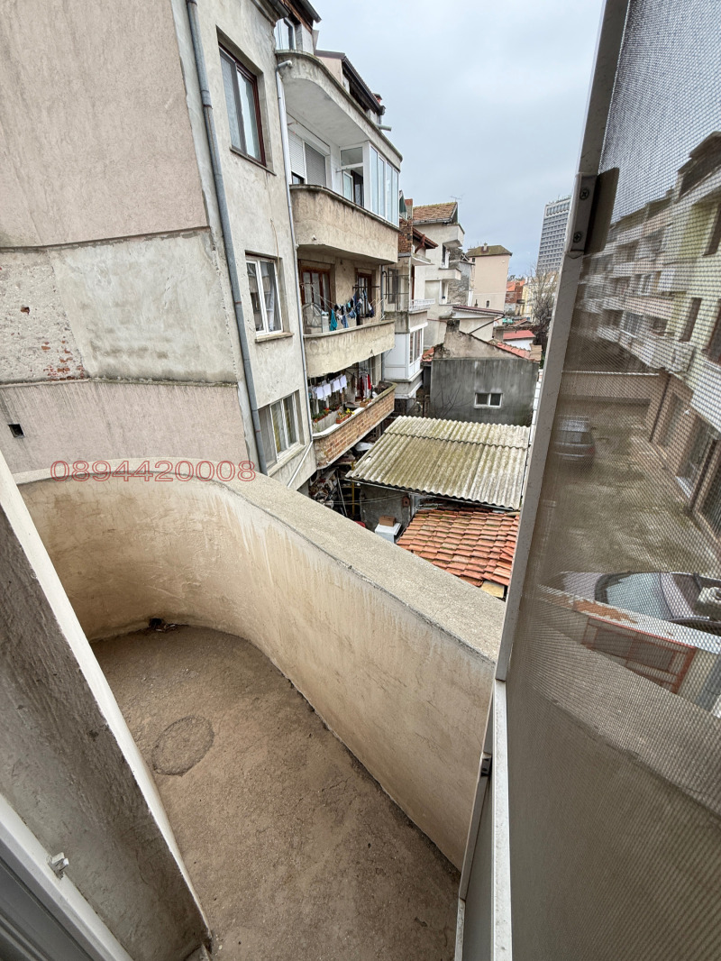 Дава под наем 3-СТАЕН, гр. Бургас, Център, снимка 4 - Апартаменти - 53575720