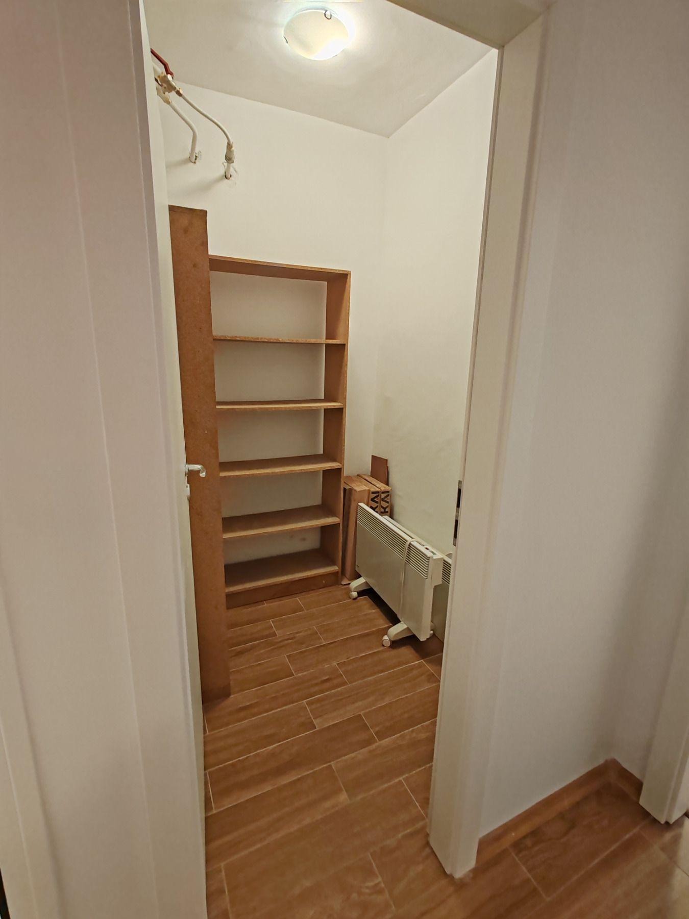 Дава под наем 2-СТАЕН, гр. София, Света Троица, снимка 11 - Апартаменти - 54960837