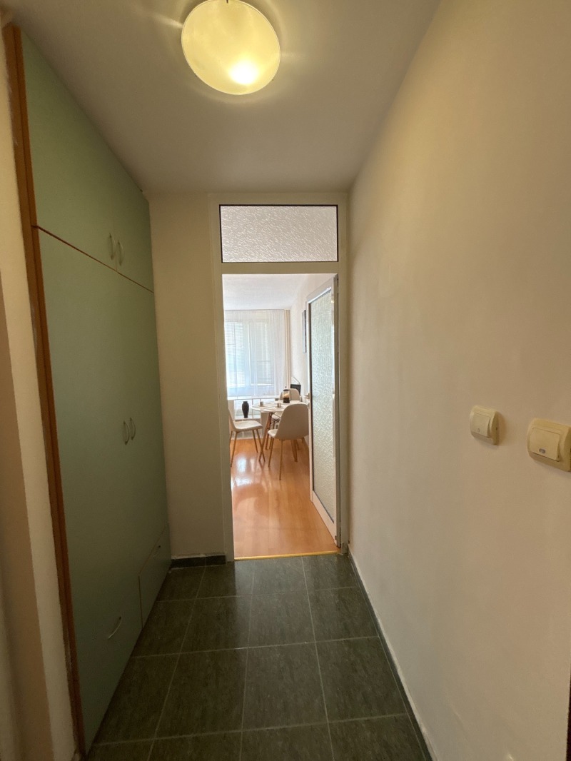 Zu vermieten  Studio Sofia , Ljulin 10 , 35 qm | 96579996 - Bild [5]