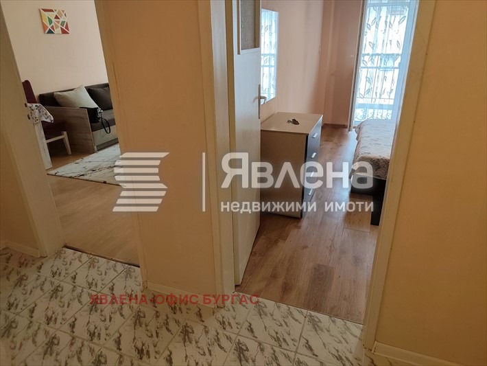 Дава под наем 2-СТАЕН, гр. Бургас, Възраждане, снимка 4 - Апартаменти - 54272522