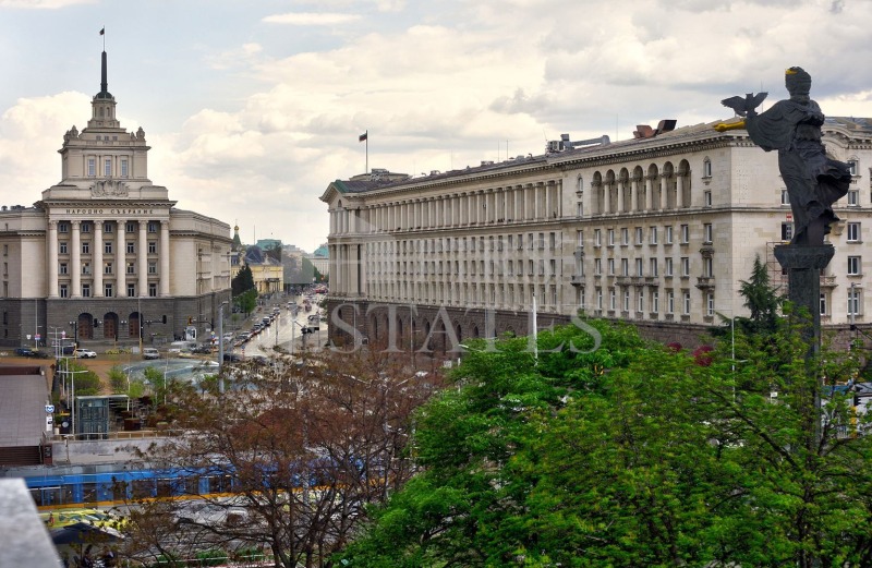Te huur  2 slaapkamers Sofia , Tsentar , 140 m² | 38377812 - afbeelding [3]