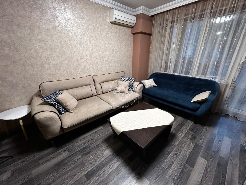 En renta  2 dormitorios Varna , Vazrazhdane 1 , 80 metros cuadrados | 40148785 - imagen [2]