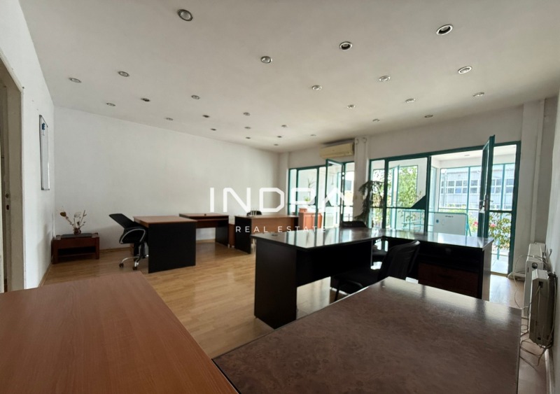 Дава под наем ОФИС, гр. Бургас, Славейков, снимка 2 - Офиси - 51136923