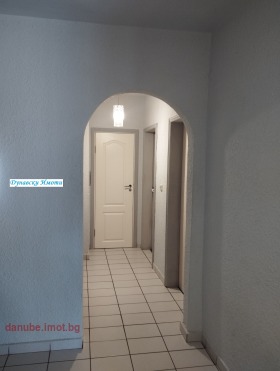 ���� ��� ���� 3-����� | Imot.bg � ����� ������ 5