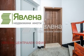Toimisto Lozenets, Sofia 15