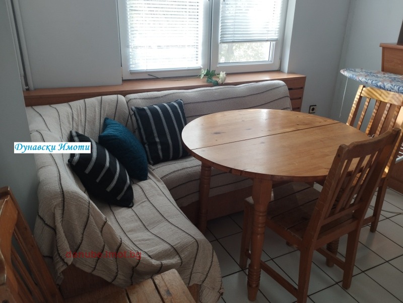 Дава под наем 3-СТАЕН, гр. Русе, Дружба 1, снимка 2 - Апартаменти - 52816060