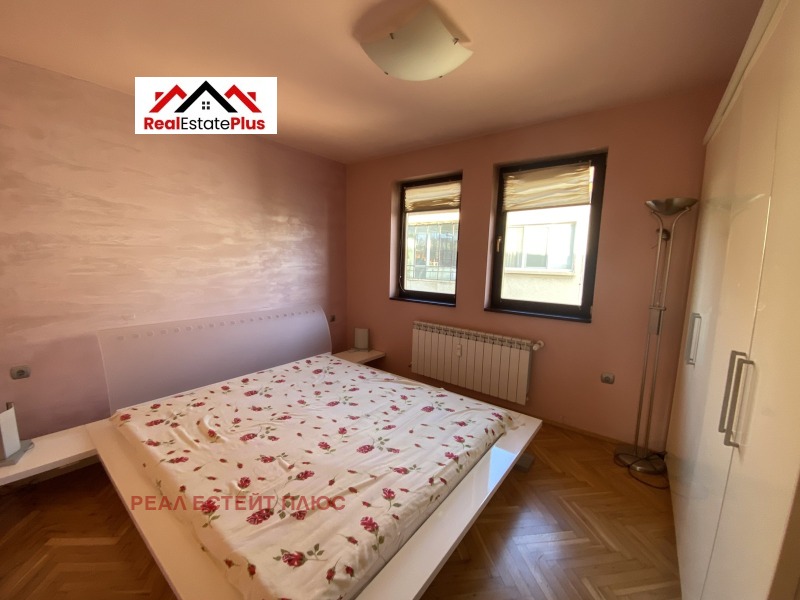 Дава под наем 3-СТАЕН, гр. Плевен, Идеален център, снимка 2 - Апартаменти - 53231921