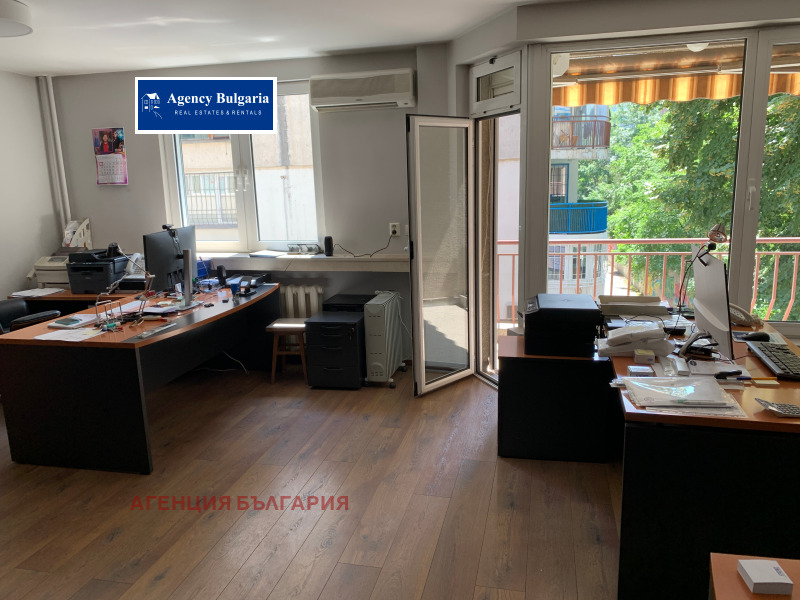 En renta  Oficina Sofia , Belite brezi , 202 metros cuadrados | 60786806 - imagen [6]