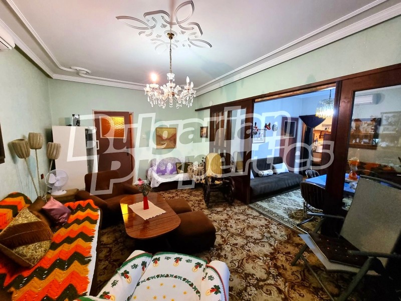 Дава под наем 3-СТАЕН, гр. Шумен, Център, снимка 2 - Апартаменти - 53018853