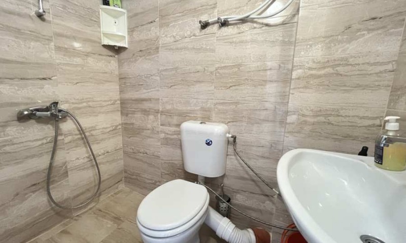 Дава под наем  Къща област София , с. Горни Окол , 250 кв.м | 93850452 - изображение [11]