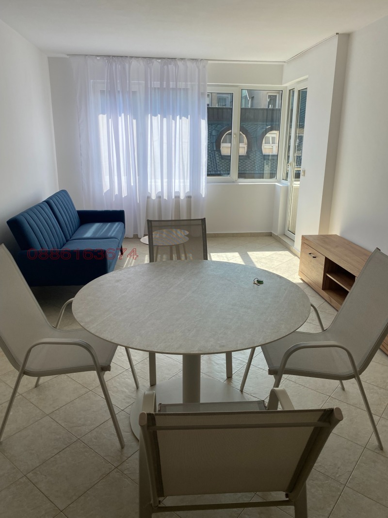 Дава под Наем 2-СТАЕН в град София, Белите брези - 68 кв.м / 730 € » 1 427.76 лв.