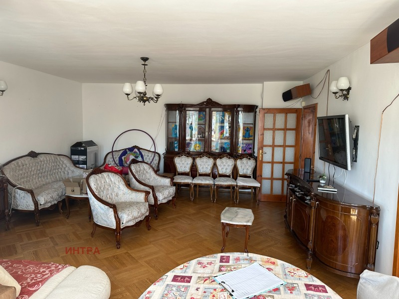 Дава под Наем 3-СТАЕН в град София, Овча купел 2 - 125 кв.м / 700 € » 1 369.08 лв., ИНТРА