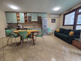 2 bedroom Vazrazhdane, Burgas 5