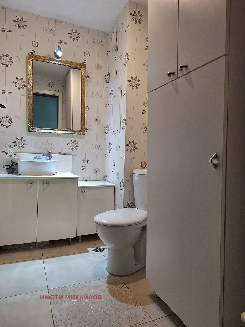 För uthyrning  2 sovrum Sofia , Krastova vada , 145 kvm | 95914327 - bild [11]