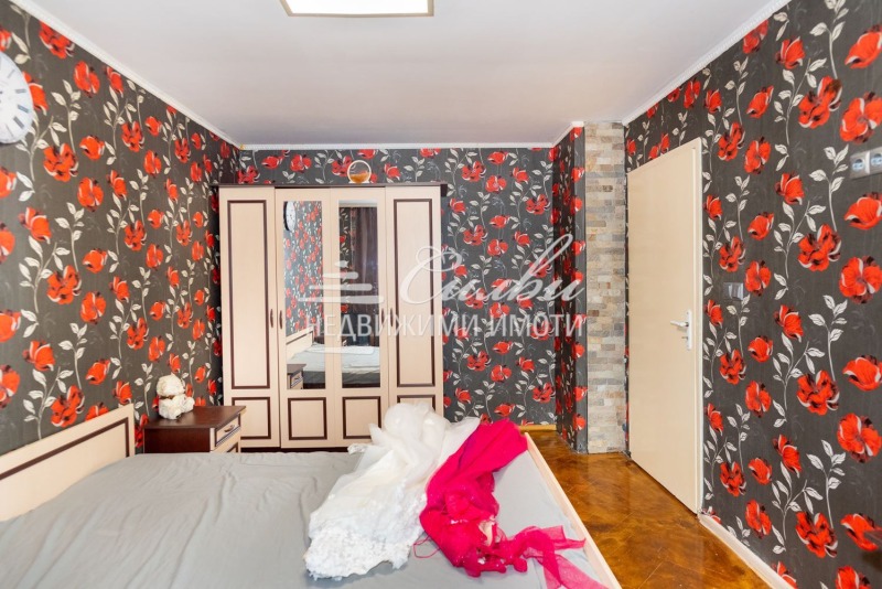 Дава под наем 3-СТАЕН, гр. Шумен, 5-ти полк, снимка 4 - Апартаменти - 52602654