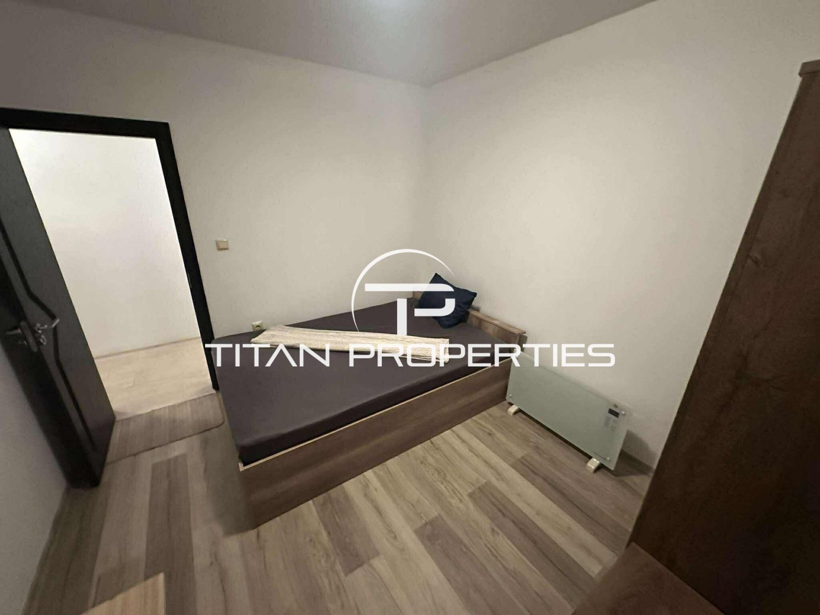 Дава под наем 3-СТАЕН, гр. Варна, Център, снимка 4 - Апартаменти - 53246356