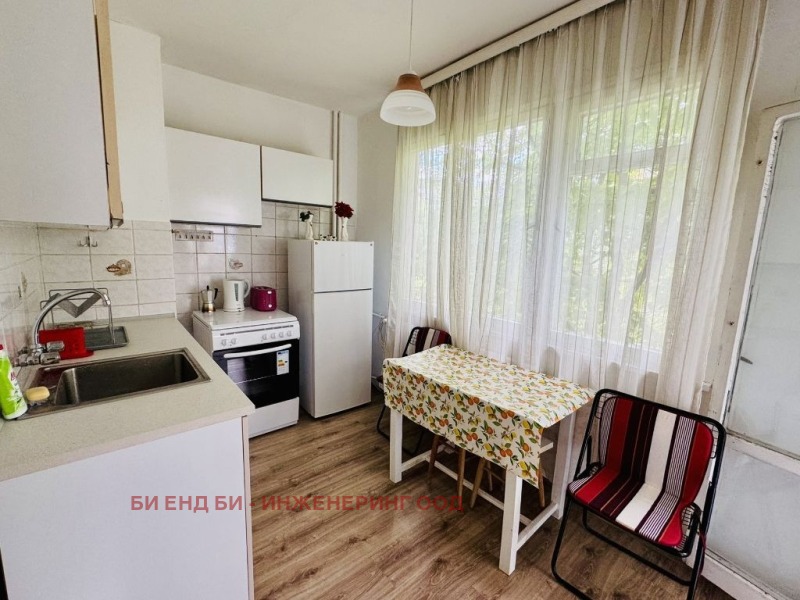 K pronájmu  1 ložnice Sofia , Družba 2 , 60 m2 | 62993046 - obraz [3]