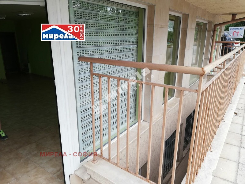 Дава под наем МАГАЗИН, гр. София, Гео Милев, снимка 5 - Магазини - 53032328