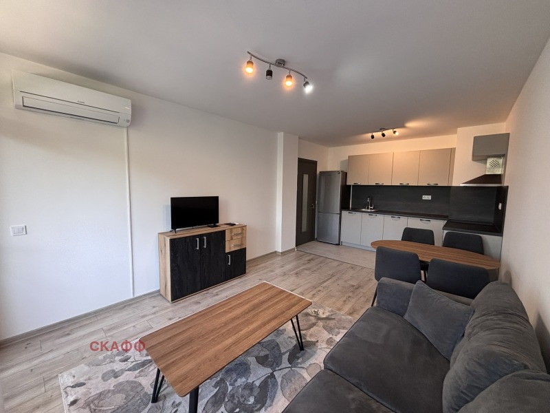 For Rent  2 bedroom Plovdiv , Mladezhki Halm , 88 sq.m | 38770238 - image [2]