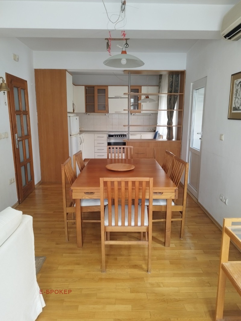 Издаје се  Кућа Софија , Редута , 180 м2 | 40073357 - слика [2]