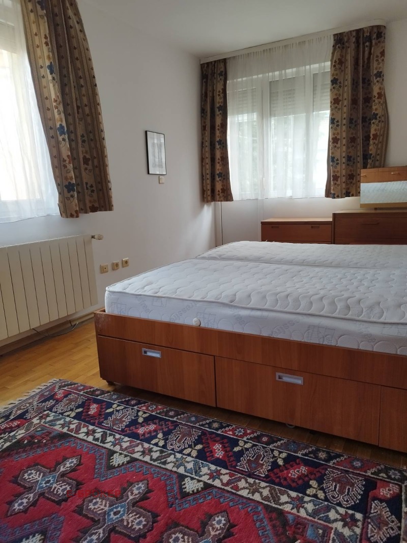 Издаје се  Кућа Софија , Редута , 180 м2 | 40073357 - слика [7]