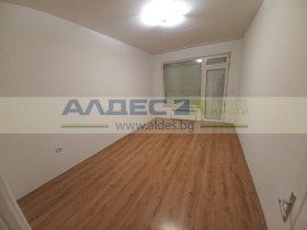 1 sovrum Dianabad, Sofia 8