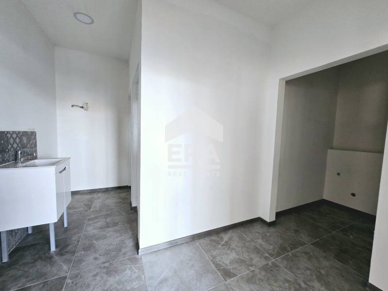 Προς ενοικίαση  Γραφείο Βεληκο Ταρνοβο , Βυζλυδζα , 113 τ.μ | 84491498 - εικόνα [8]