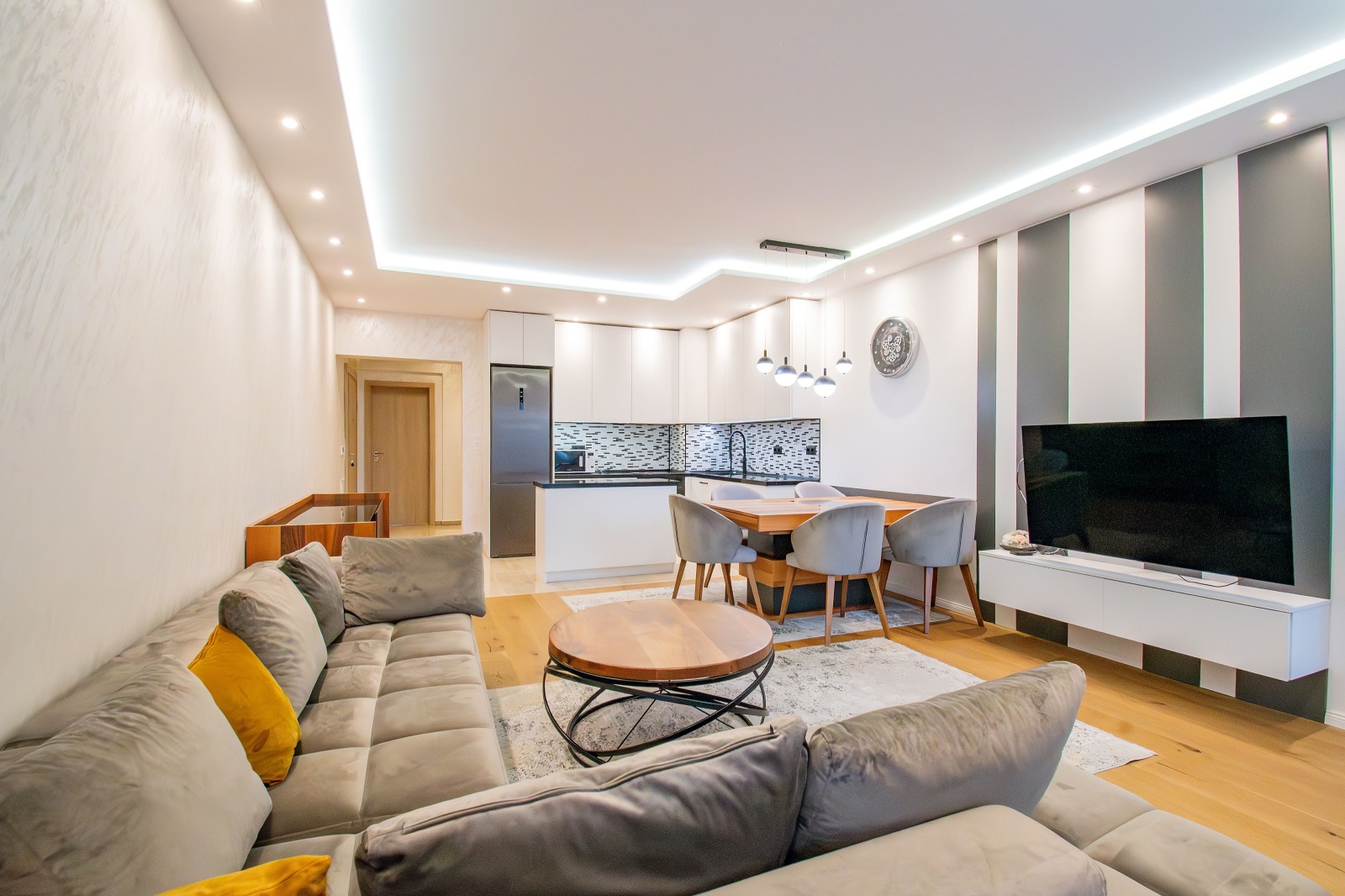 Дава под наем 3-СТАЕН, гр. София, Кръстова вада, снимка 5 - Апартаменти - 54000244