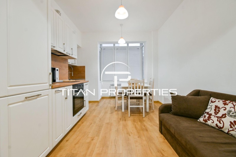 Дава под наем 2-СТАЕН, гр. София, Център, снимка 4 - Апартаменти - 53462489