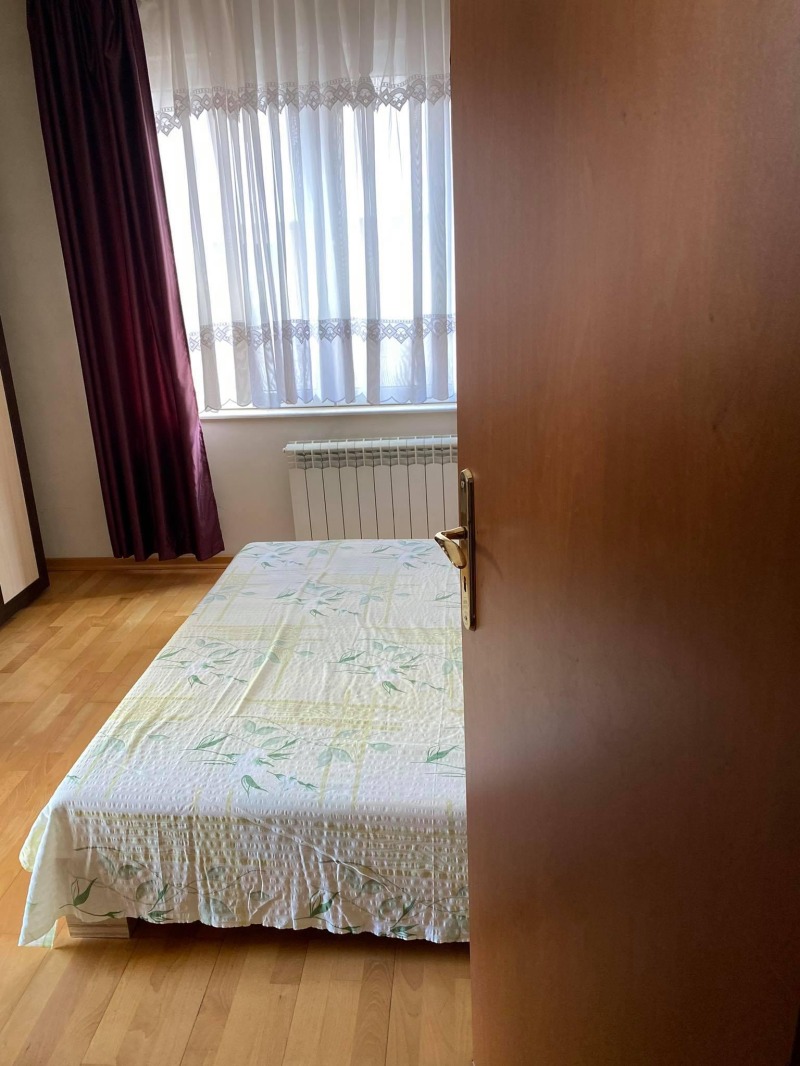 Дава под наем 3-СТАЕН, гр. София, Хладилника, снимка 3 - Апартаменти - 53088291