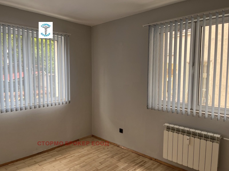Til leje  Kontor Sofia , Tsentar , 40 kvm | 87585486 - billede [2]