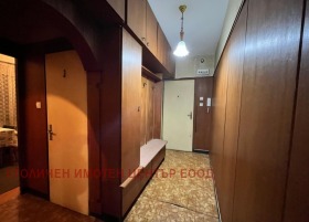 ���� ��� ���� 3-����� | Imot.bg � ����� ������ 8