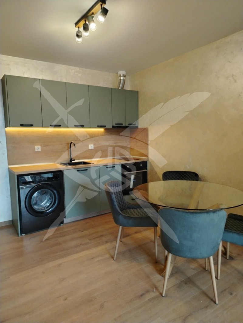 Дава под наем 3-СТАЕН, гр. София, Гео Милев