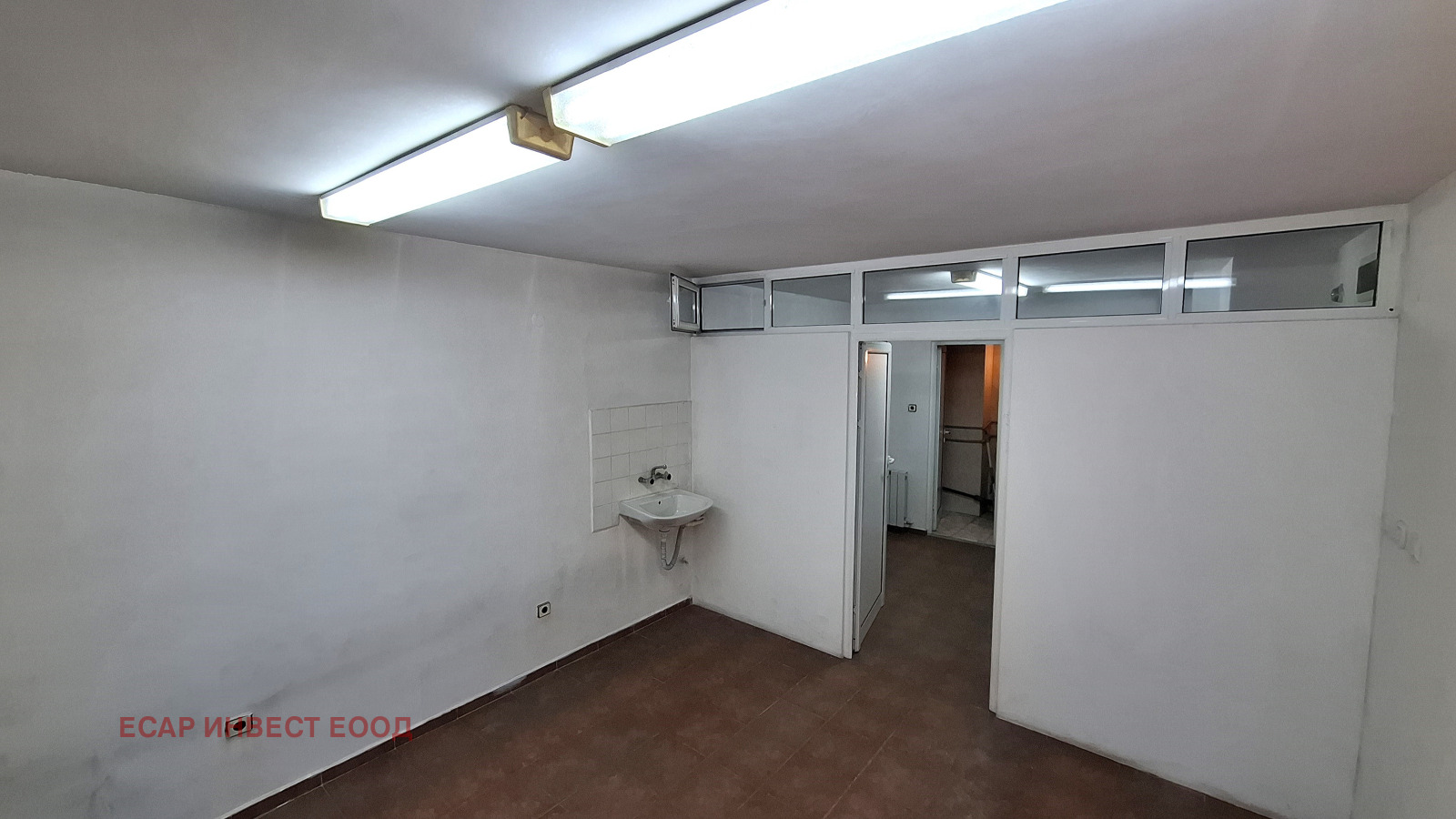 Дава под наем ОФИС, гр. София, Център, снимка 2 - Офиси - 53281135