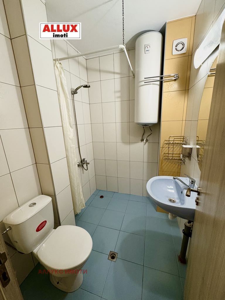 Te huur  Studio Ruse , Sjirok tsentar , 30 m² | 44819104 - afbeelding [4]