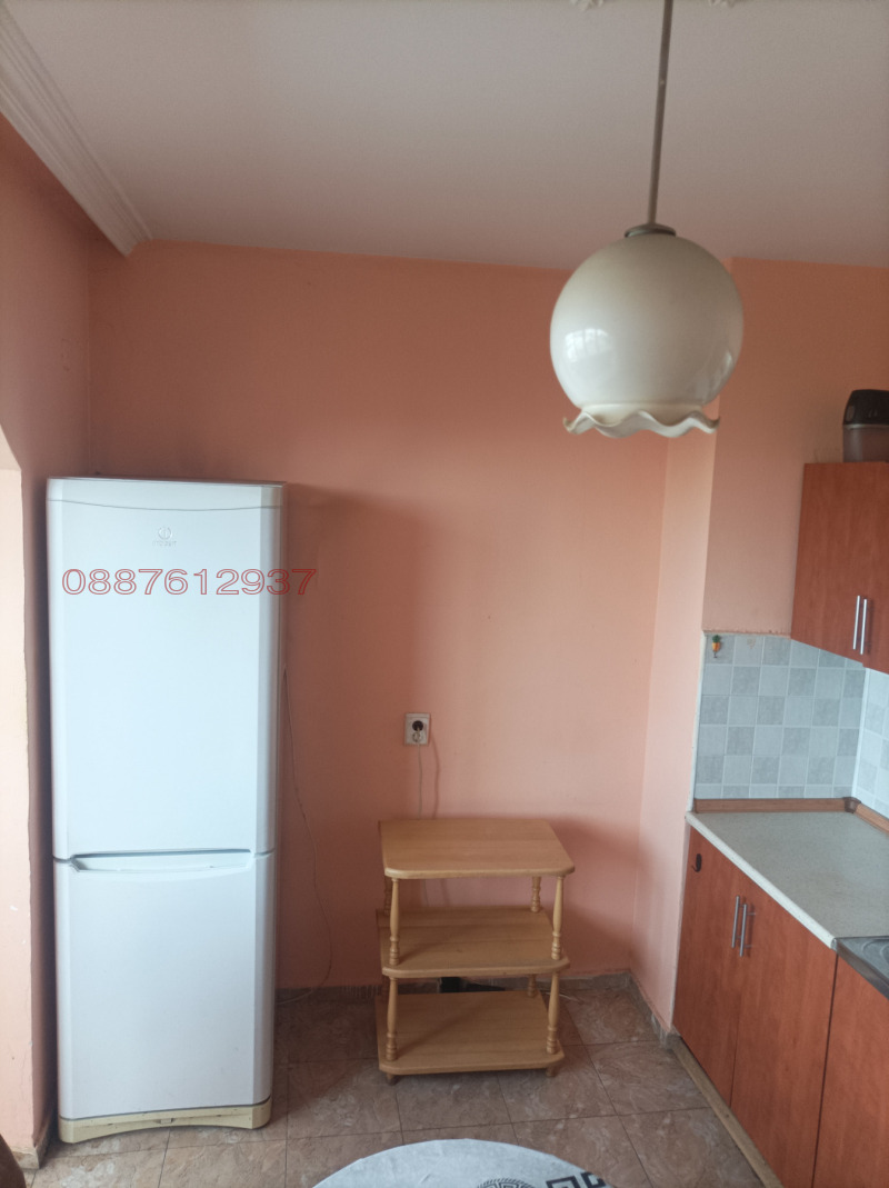 Zu vermieten  2 Schlafzimmer Sofia , Druschba 1 , 90 qm | 23682118 - Bild [2]