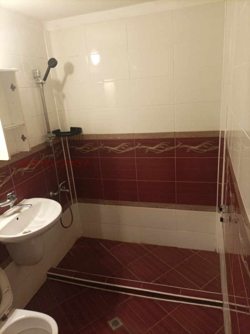 Zu vermieten  2 Schlafzimmer Sofia , Druschba 1 , 90 qm | 23682118 - Bild [5]