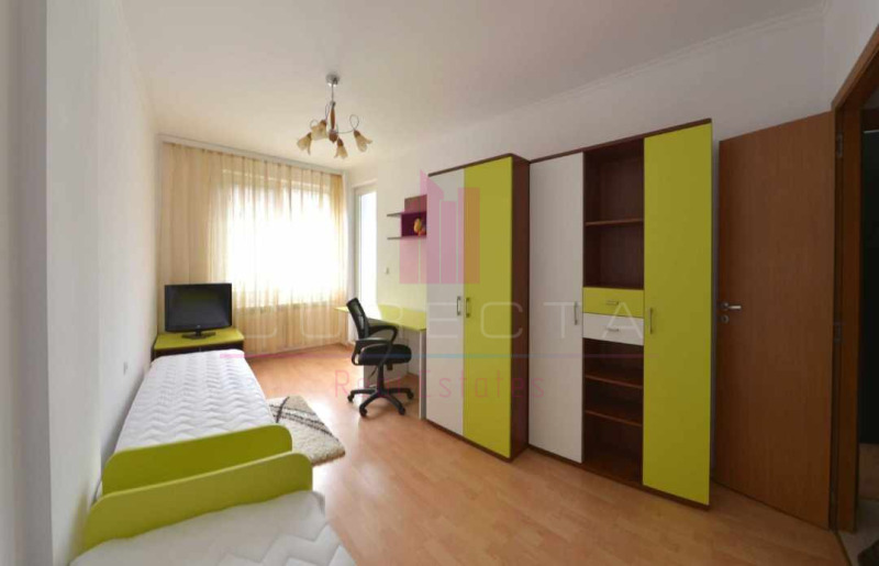 Издаје се  2 спаваће собе Русе , Центар , 103 м2 | 13074480 - слика [6]