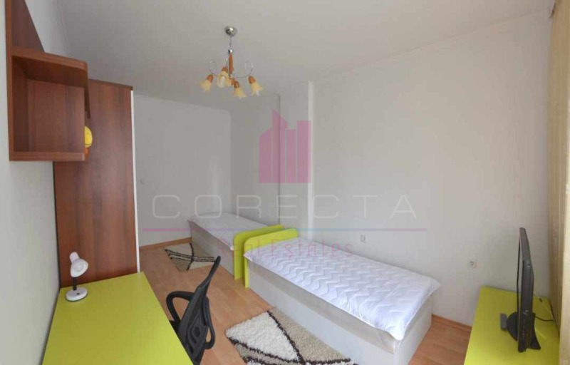 Издаје се  2 спаваће собе Русе , Центар , 103 м2 | 13074480 - слика [4]