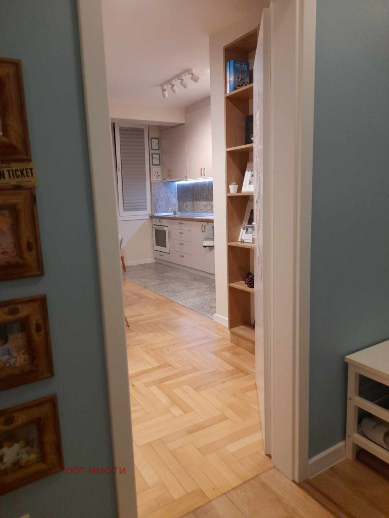 Da affittare  2 camere da letto Sofia , Geo Milev , 100 mq | 53696265 - Immagine [8]