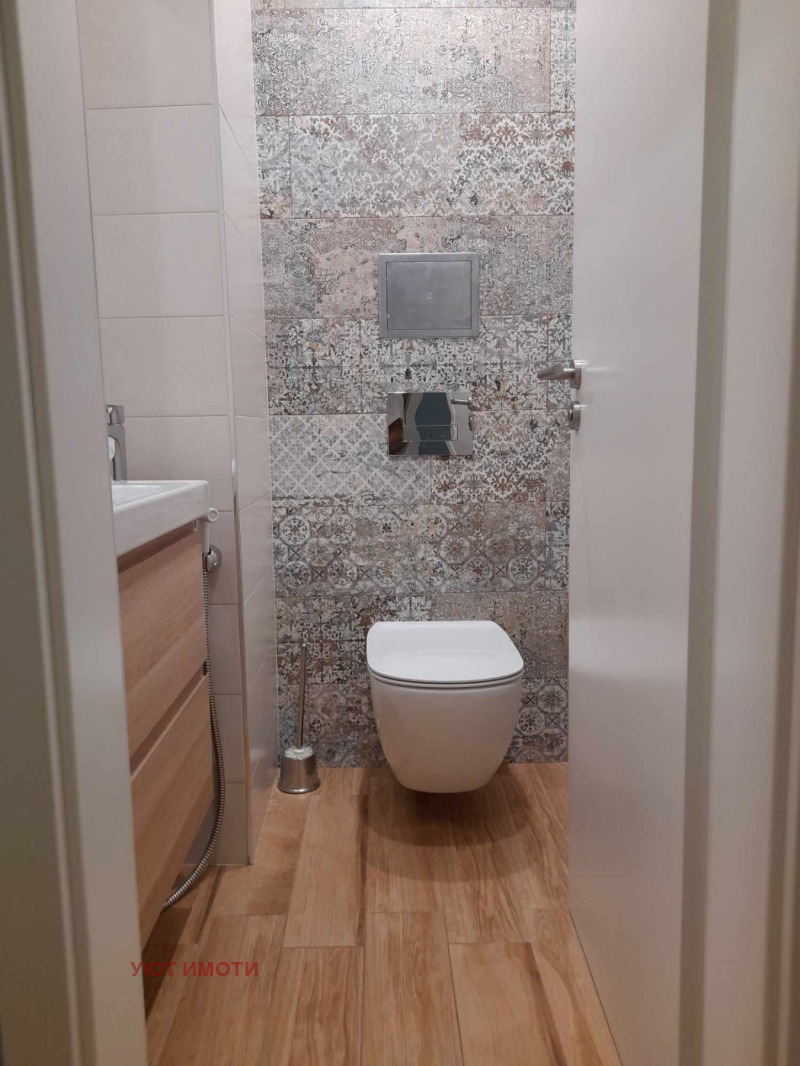 Da affittare  2 camere da letto Sofia , Geo Milev , 100 mq | 53696265 - Immagine [12]